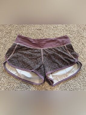 lululemon athletica Purple Floral Athletic Shorts Sz 4